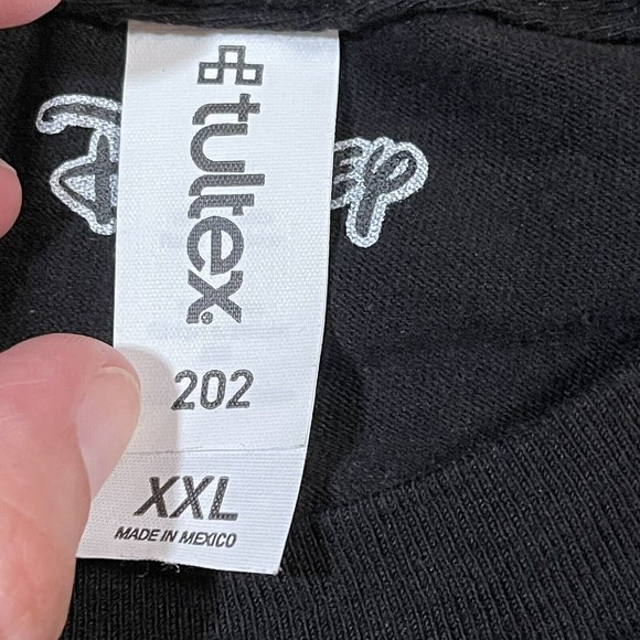 Disney Tultex Halloween‎ Men's Black Short Sleeve Round Neck  T-Shirt Size 2XL - Picture 7 of 9